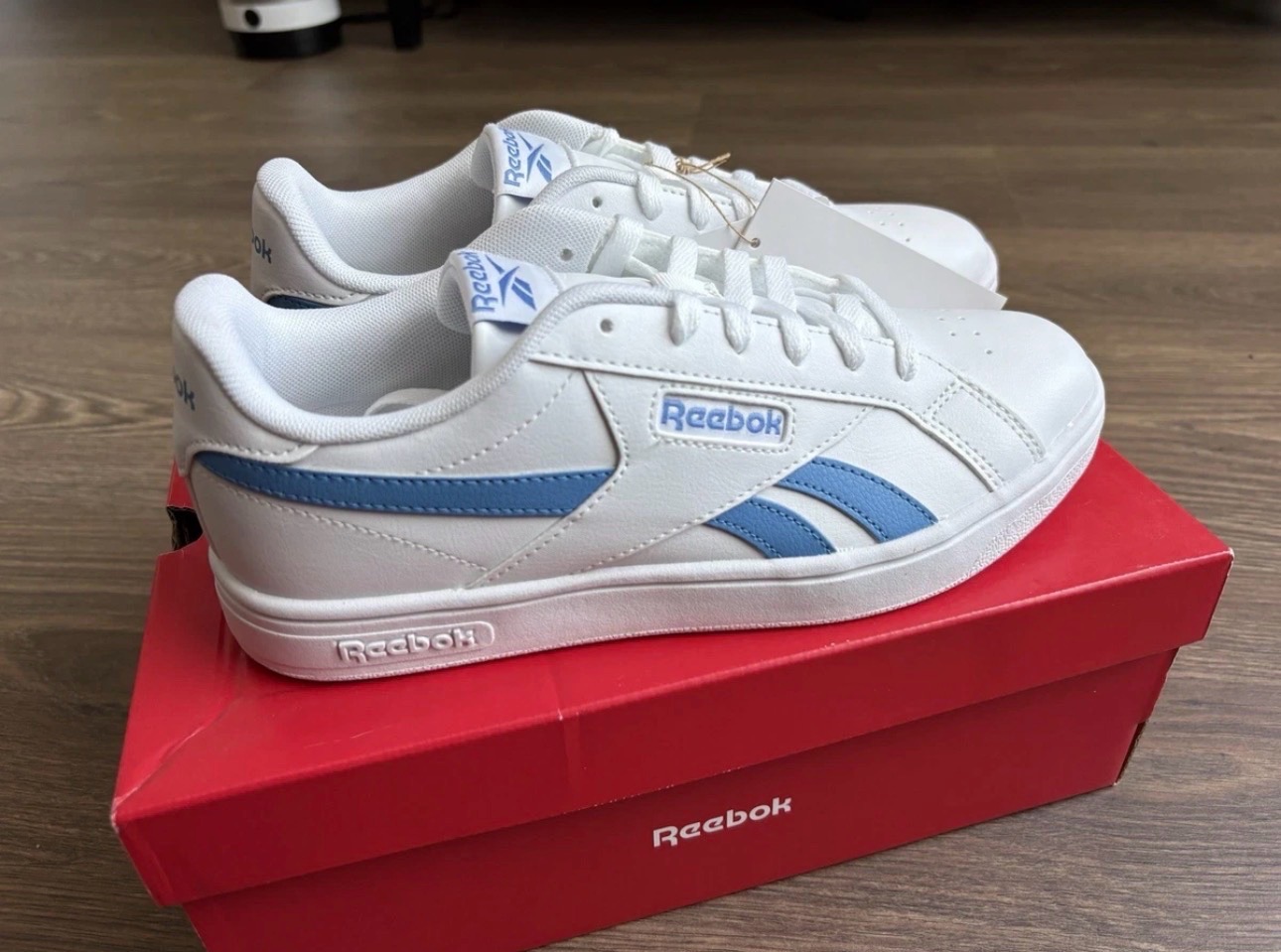 Reebok court retro uk size 5.5