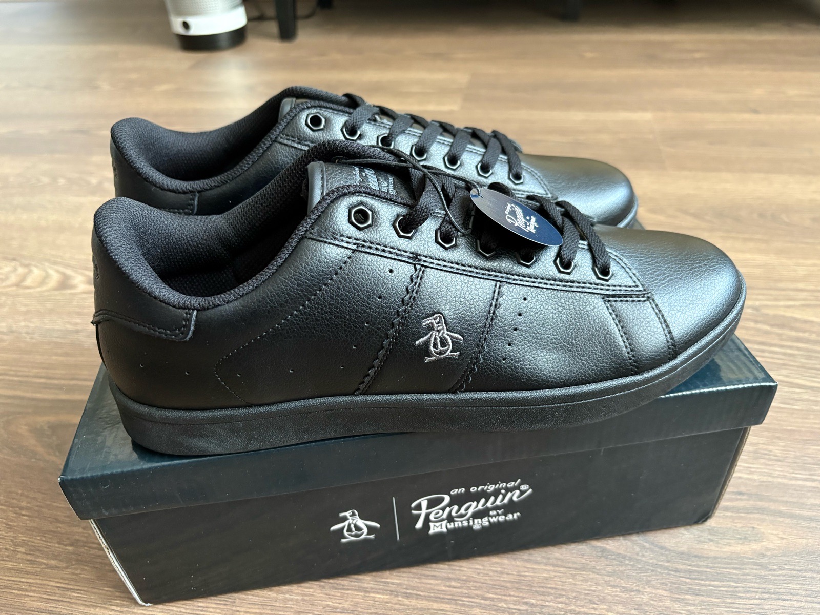 Penguin triple black leather trainers uk size 12