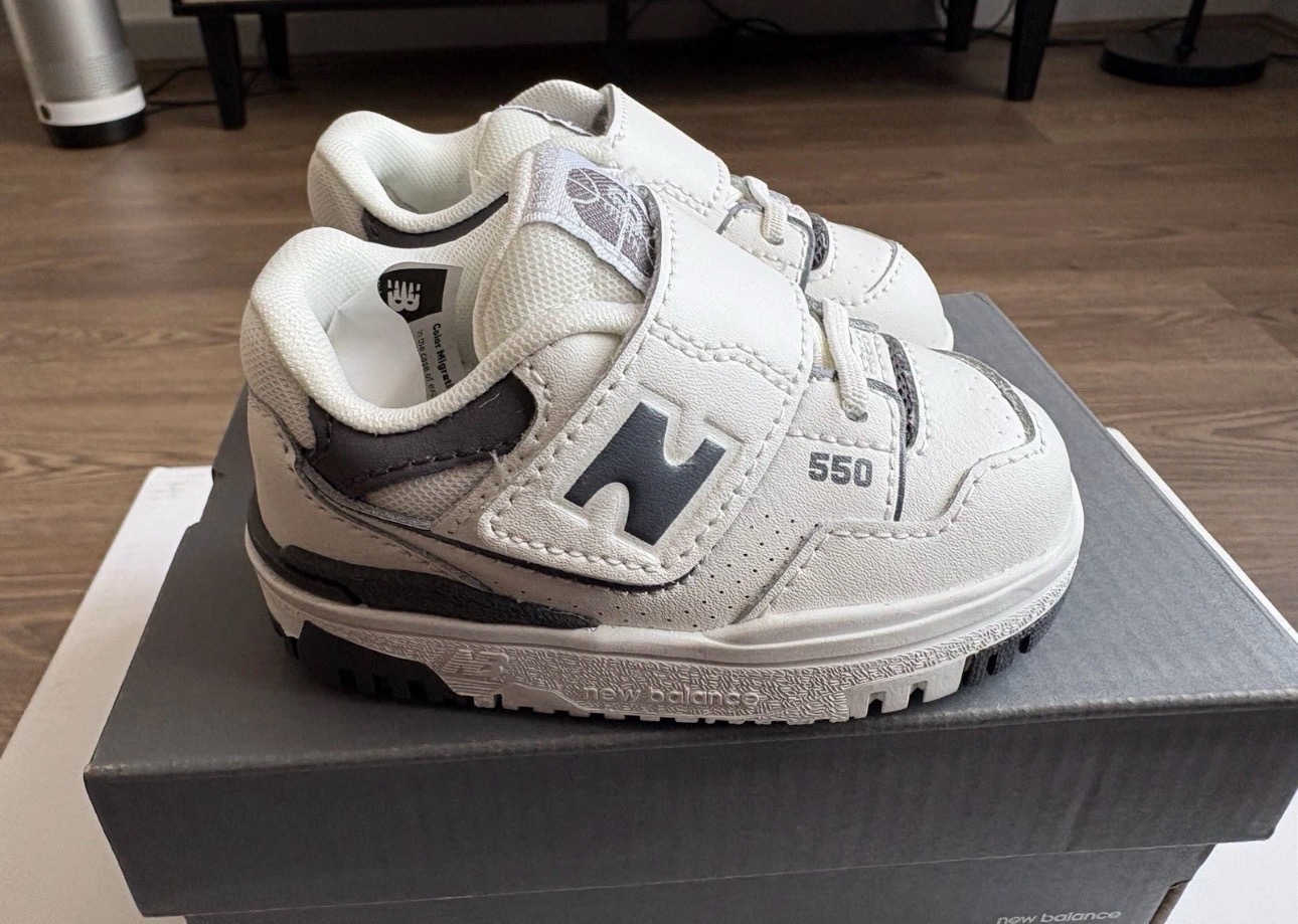 New Balance 550 Toddler uk size 3.5