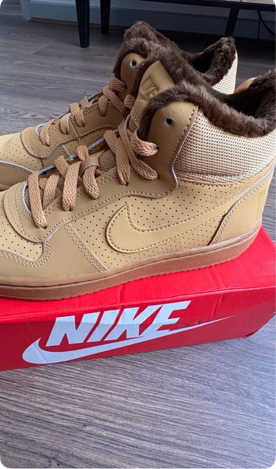 Nike court Borough mid Uk size5