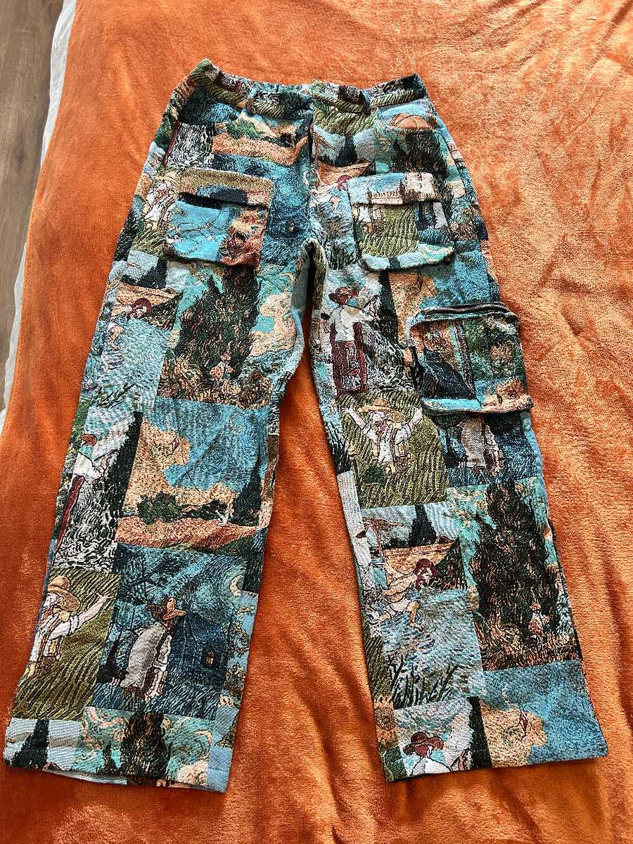 Wide leg trousers