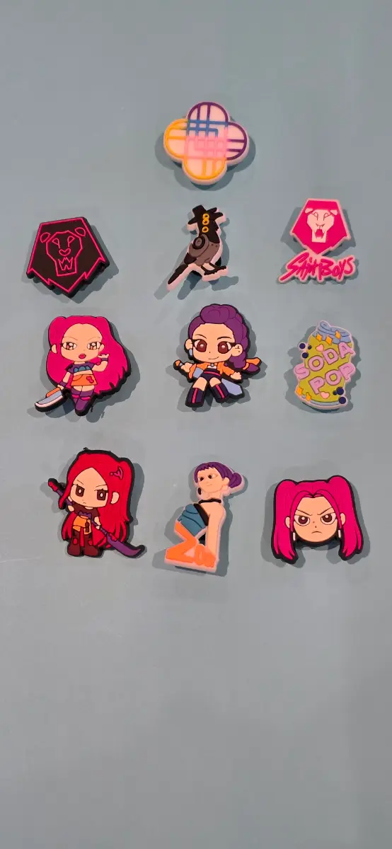KPop Deamon Hunters Shoe Charms / Accessories