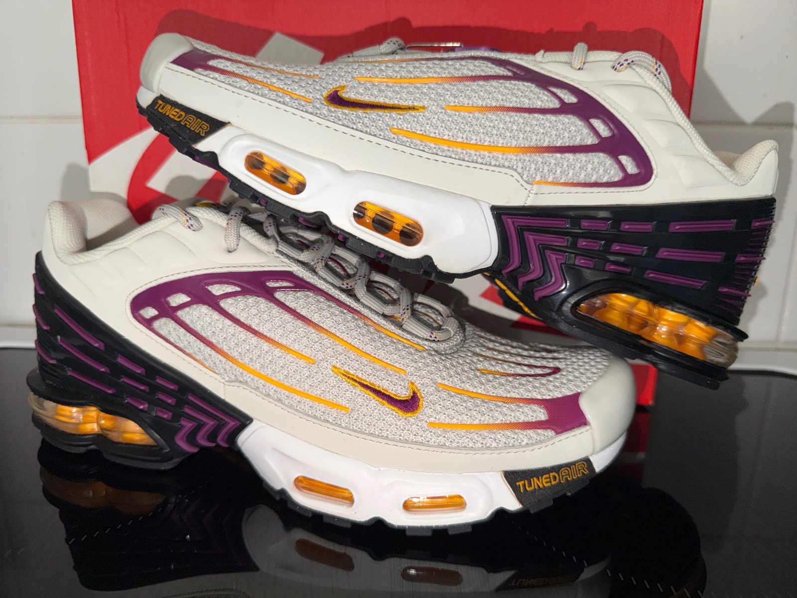 Brand New Nike Air Max Plus 3 TN Tuned "Summer Nights" - UK 6 / EU 40 (Light Bone/Viotech)