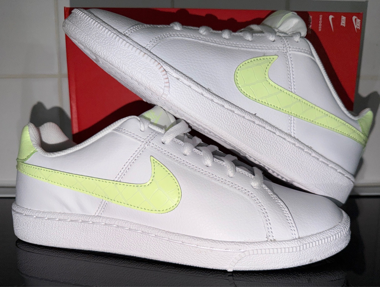 👟 Brand New Nike Court Royale Trainers – White / Barely Volt – UK Size 6.5