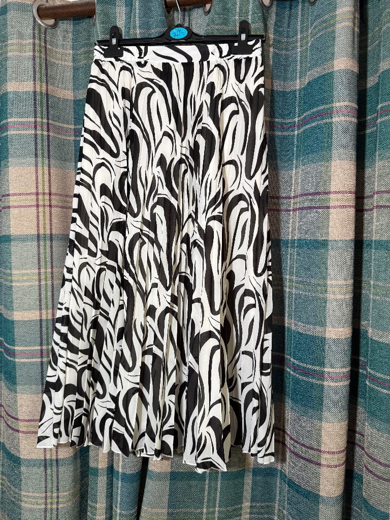 M&S Collection Abstract Print Pleated Midi Skirt – Size 10 Regular