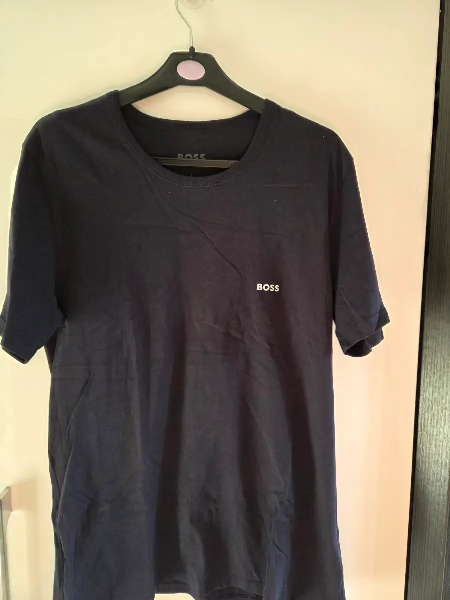 Men's HUGO BOSS Navy Blue Small Embroidered Logo T-Shirt - Size Large