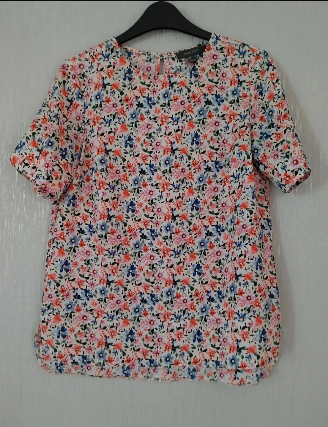 Ladies Floral Blouse