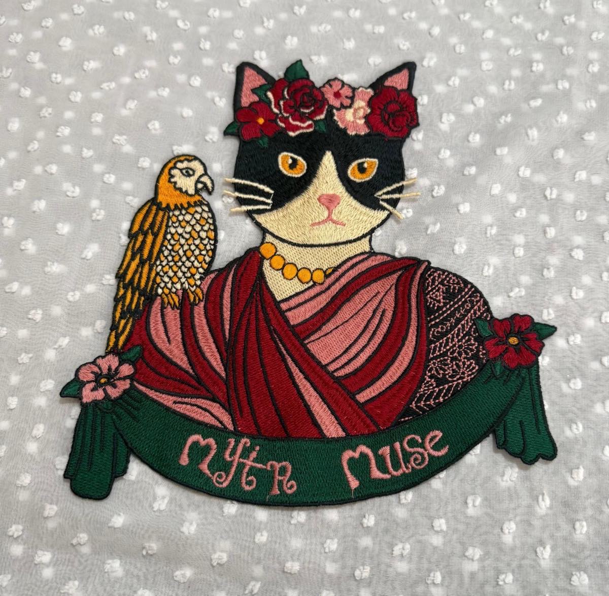 1pcs Embroidered lace cat and bird floral crown wearing sew on appliqué patch