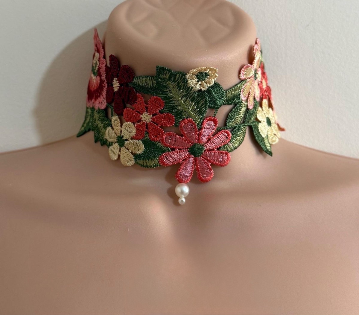 Fashion Jewellery ladies girls embroidered lace faux pearl choker necklace brand new