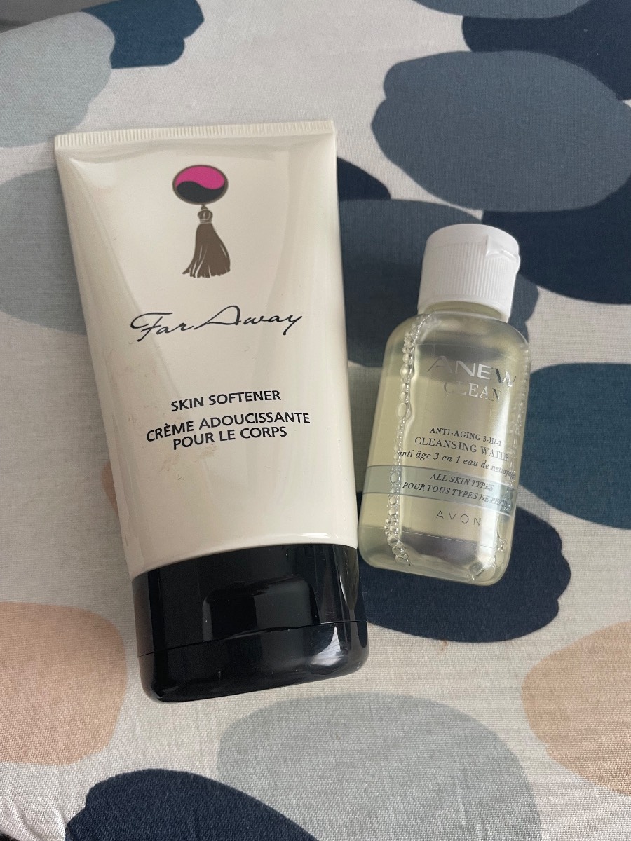 Brand new 2 x Avon mixed items