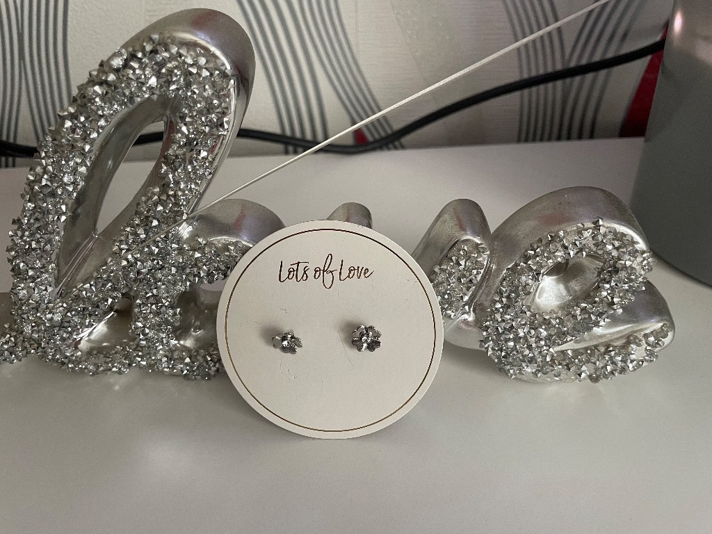 Avon Ella silver colour flower earrings