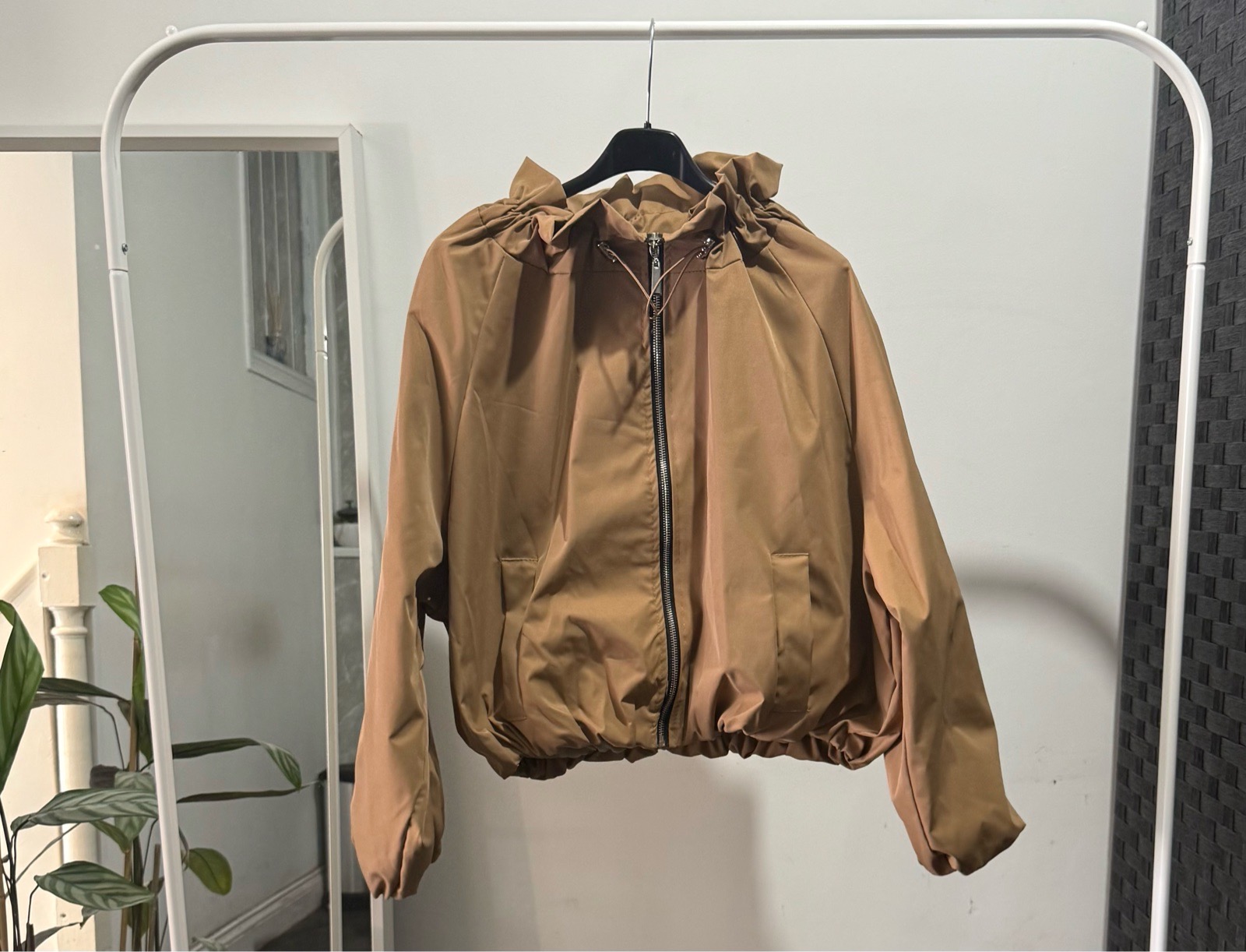 Women’s Windbreaker Jacket | Camel | One Size | BNWT