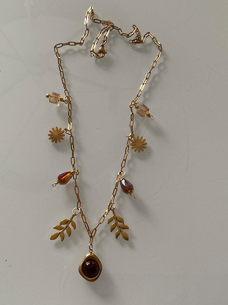 Beautiful Handmade Tigers Eye Gold Charm Necklace