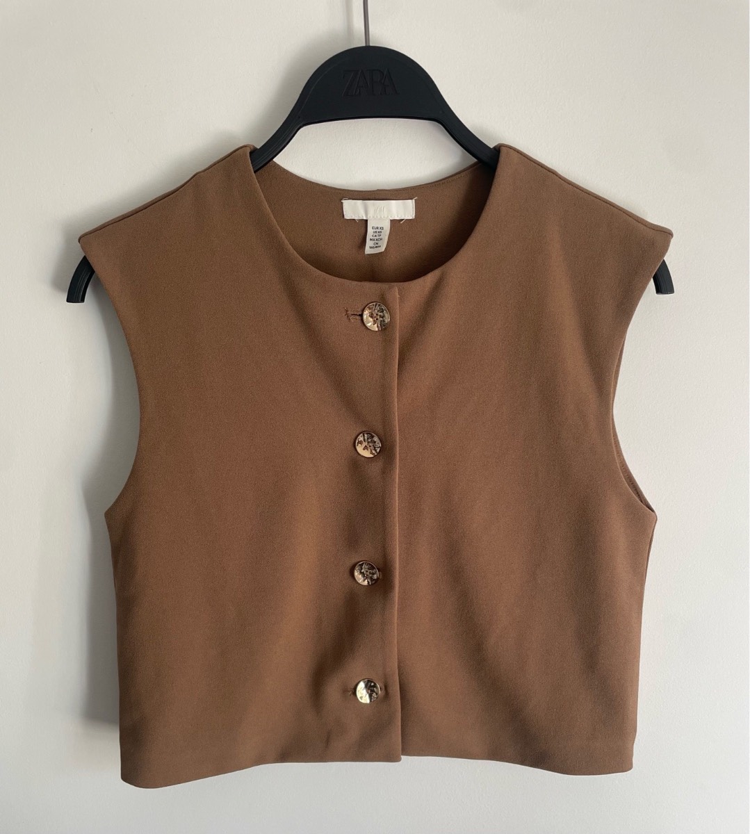H&M Short Waistcoat With Round Neckline Size XS