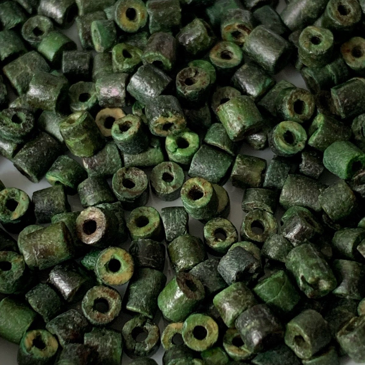 240 + dark green beads 3.3mm