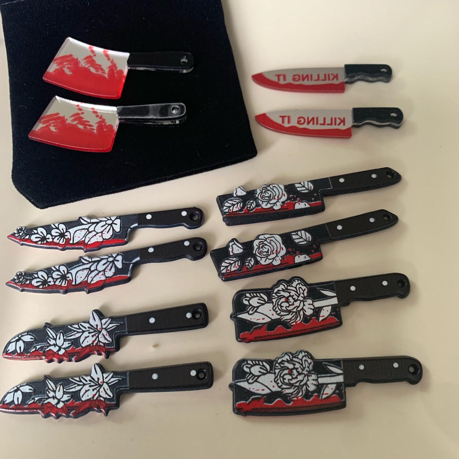 12 Mini Novelty Knives Pendants Halloween Charms In gift Bag for Jewellery Making