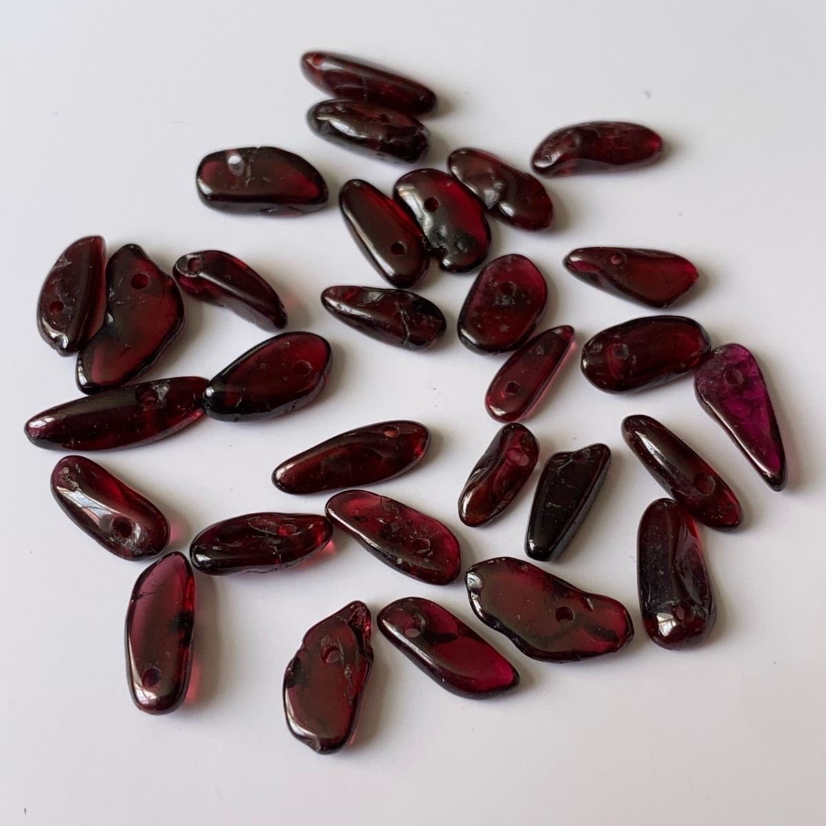 30 Dark Red Garnet Nuggets Gemstones Drilled Beads for Jewellery Making Crafting