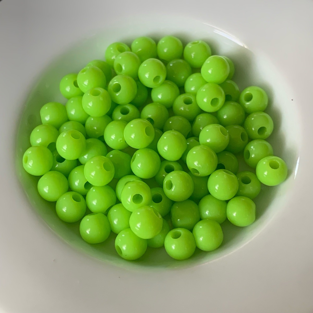 5.7mm - 80 green round beads