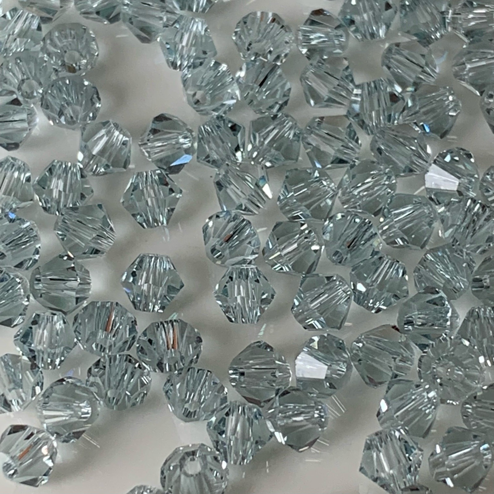 100 - 4mm Light blue crystal glass bicone beads for jewellery making crafting