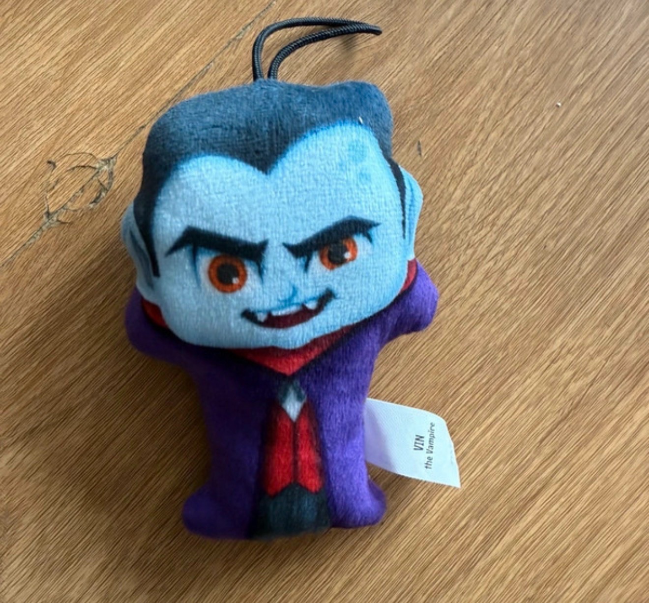 Macdonald toy teddy Dracula