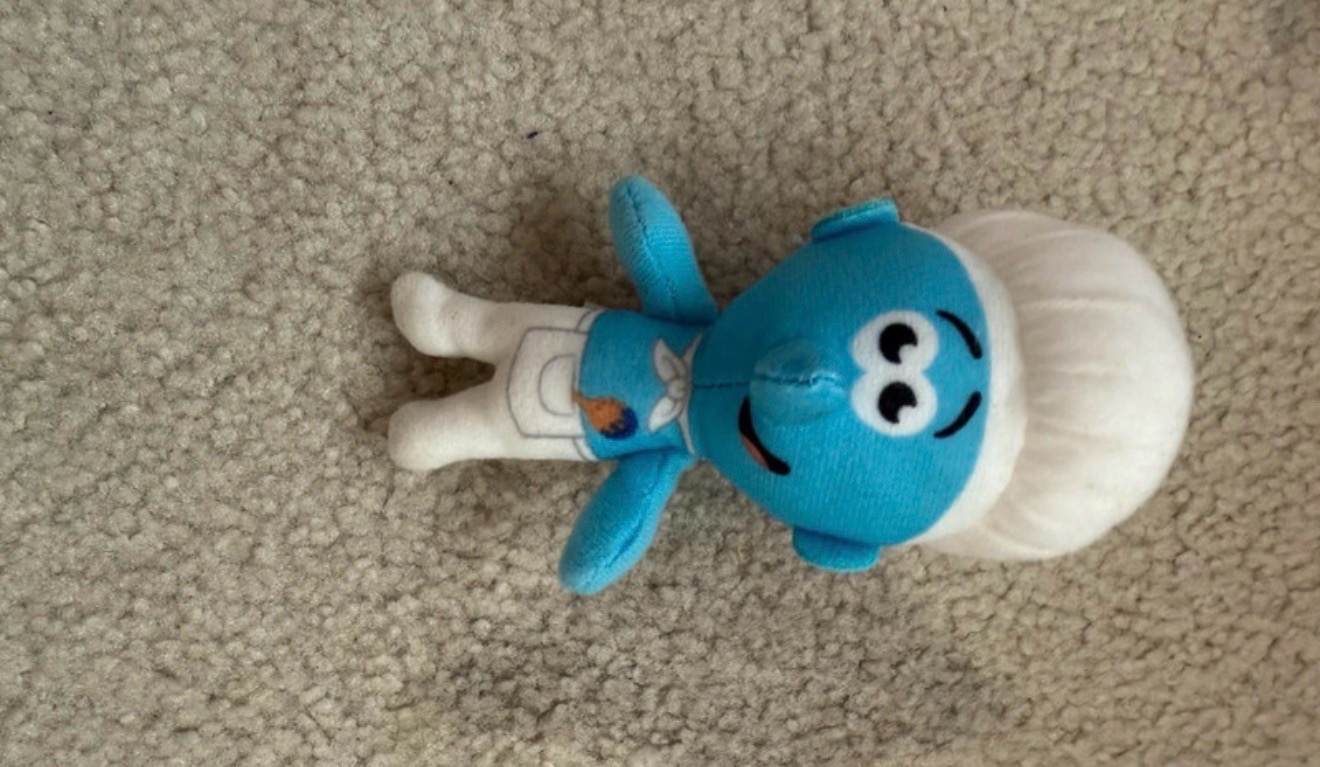 Macdonald toy teddy smurf
