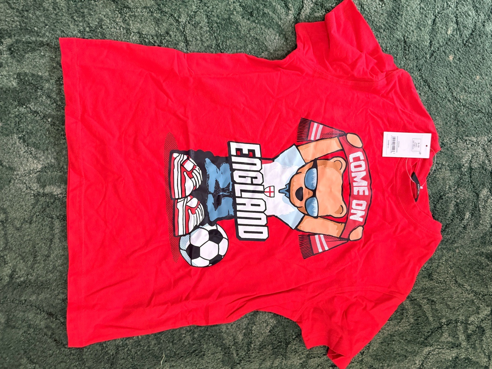 9-10 year England theme T-shirt
