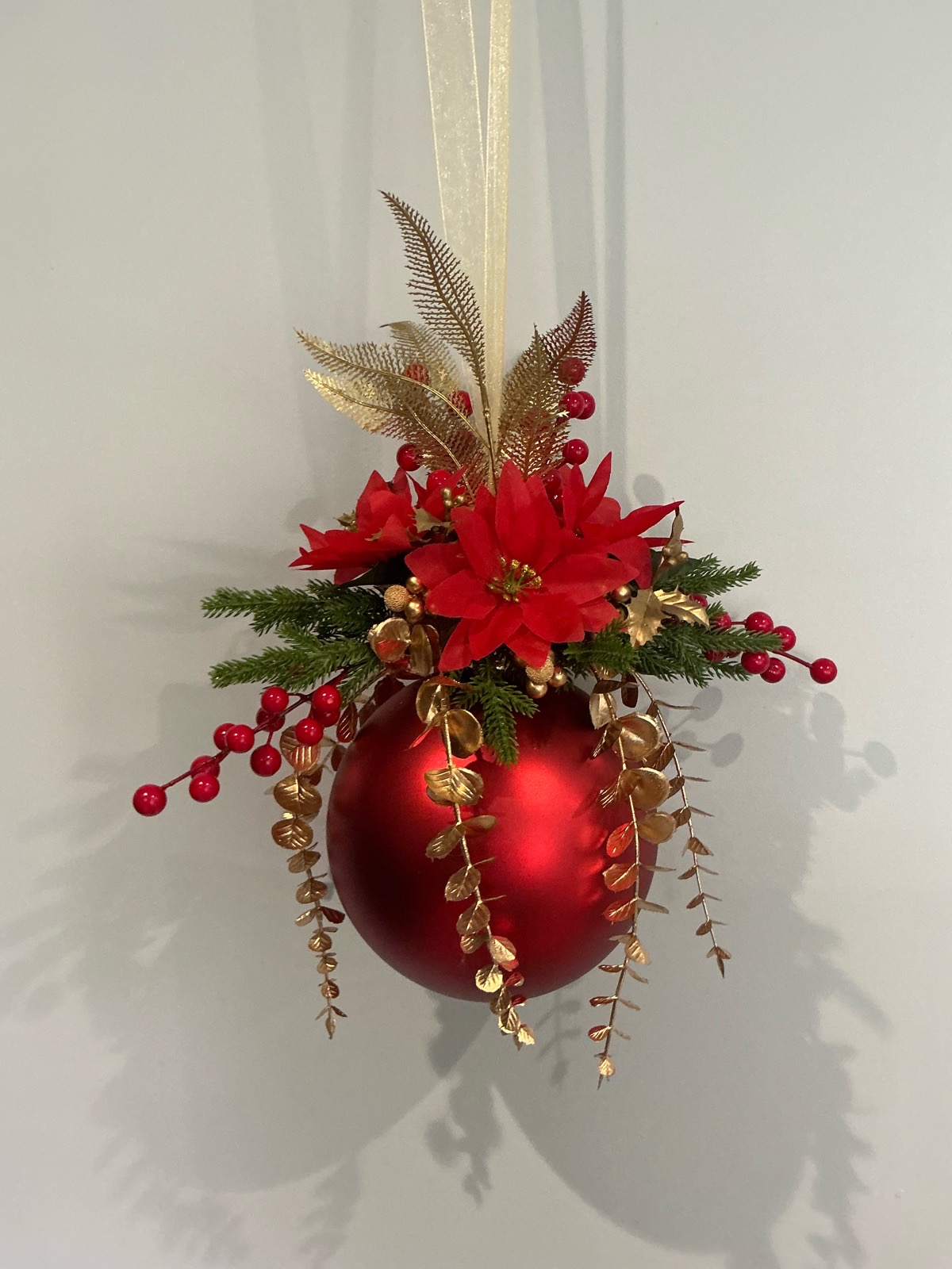 Luxury Handmade Extra Extra Large Christmas 🎄 Bauble Hanging Decoration Red Gold