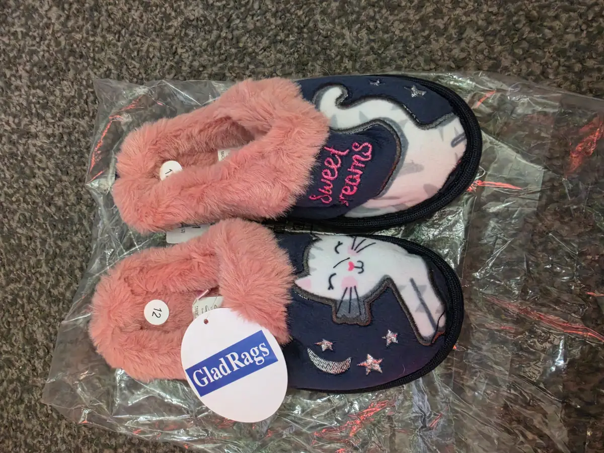 Kids slippers