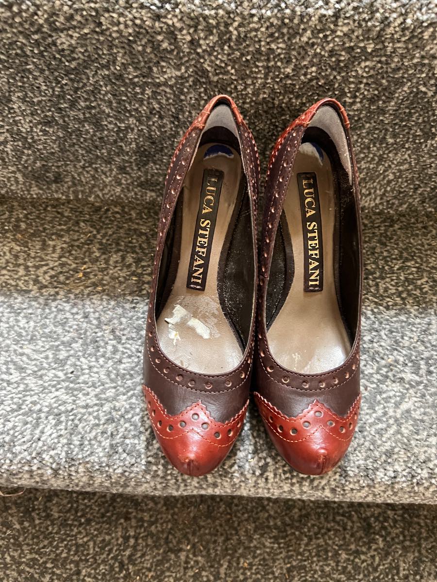 Brown and tan court shoes size 3
