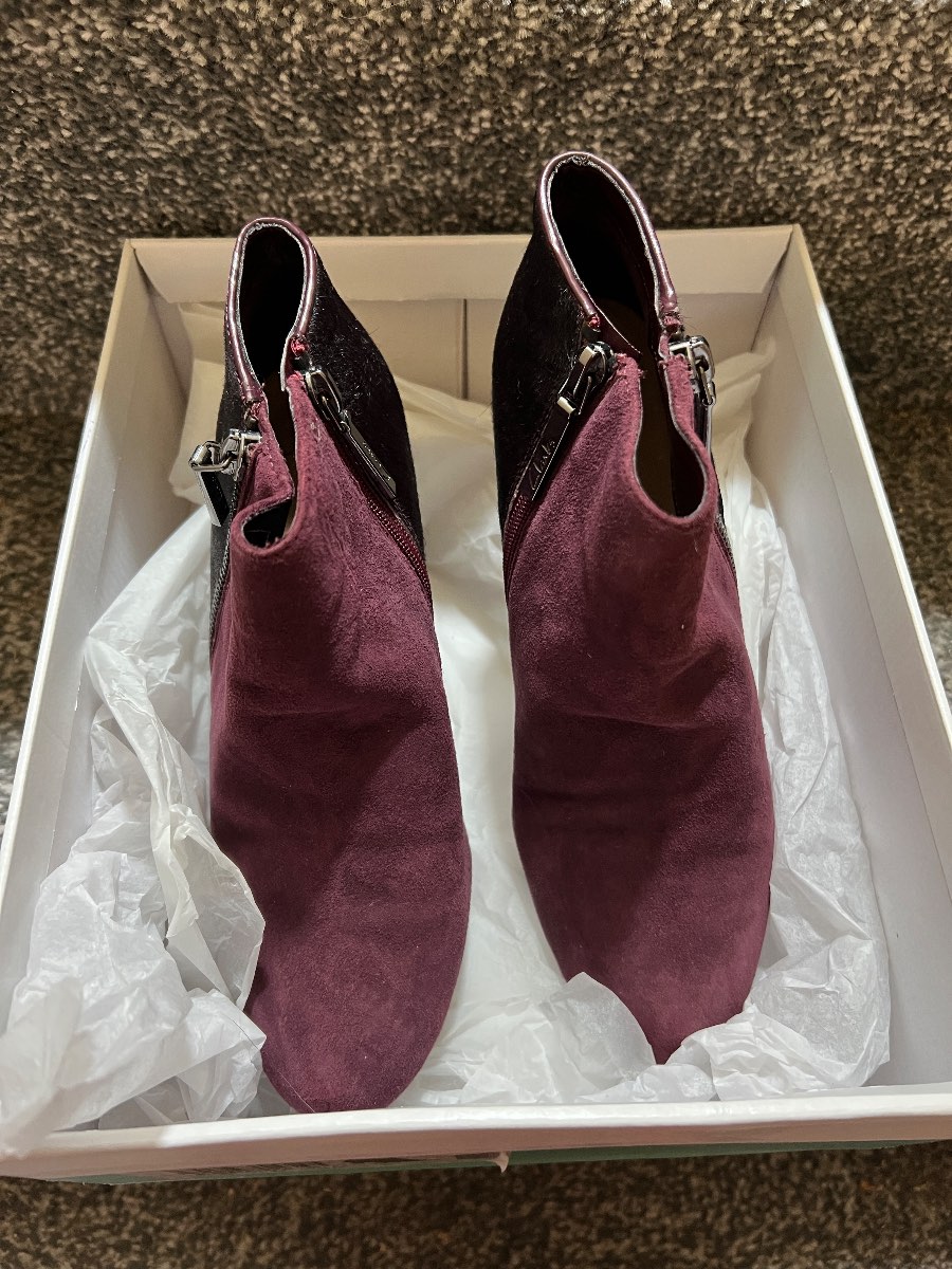 Wine suede and leather ankle boots size 3 Clark’s