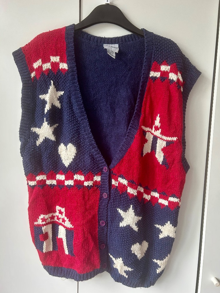 Vintage Koret City Blues Americana Knit Sweater Vest Size 1X Red Blue Stars Hearts 90s