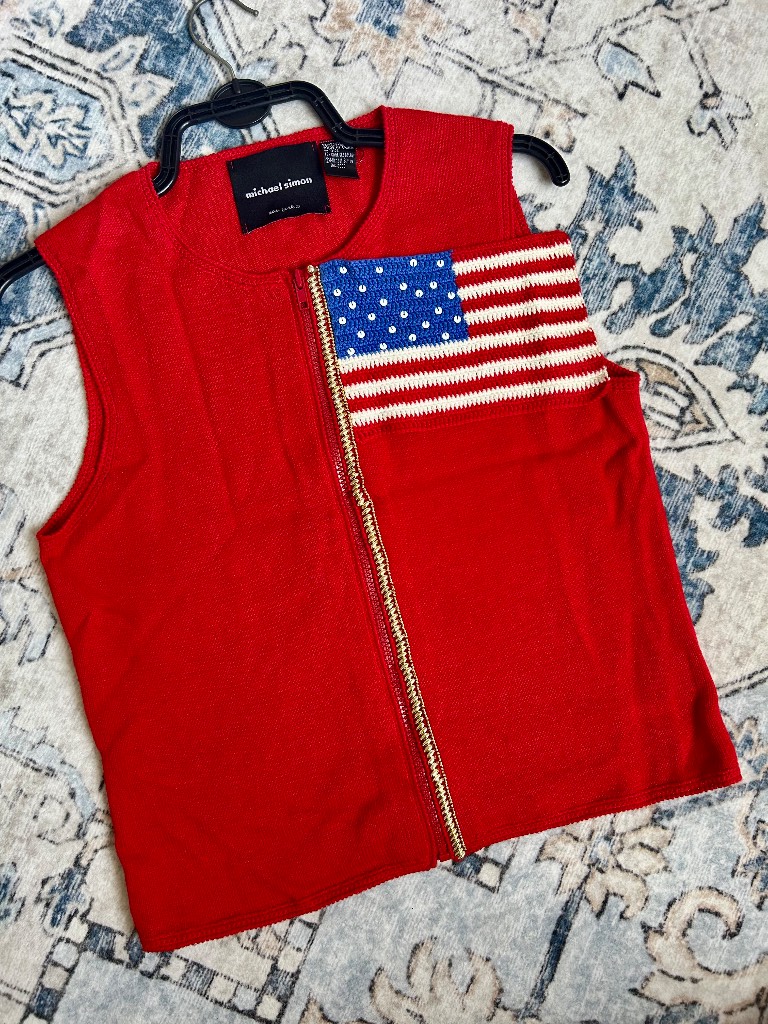 Vintage Michael Simon USA Flag Knit Zip Up Vest Red Patriotic Sequin Detail Size S Y2K