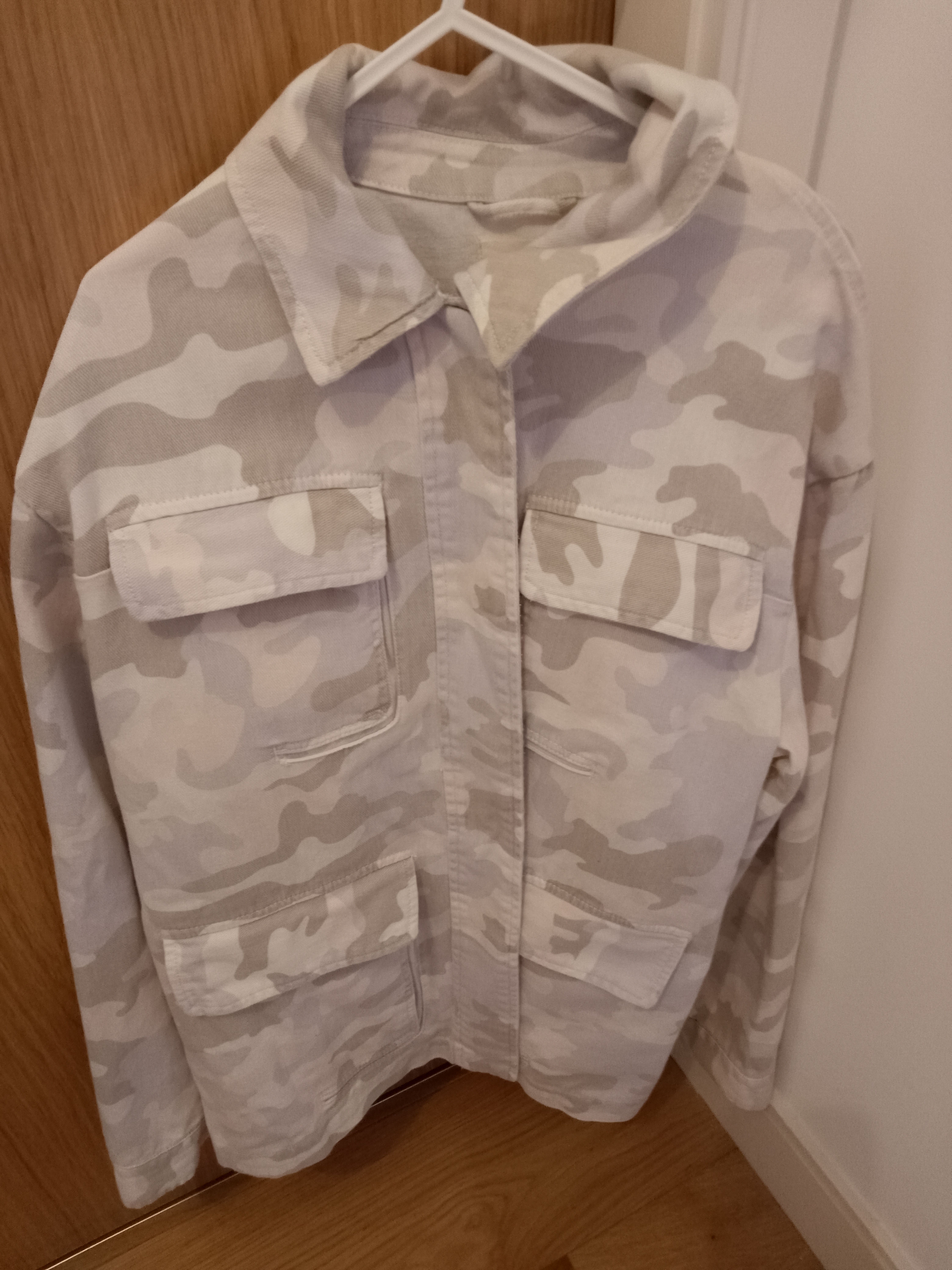 Hush Ladies camouflage Jacket Size 14