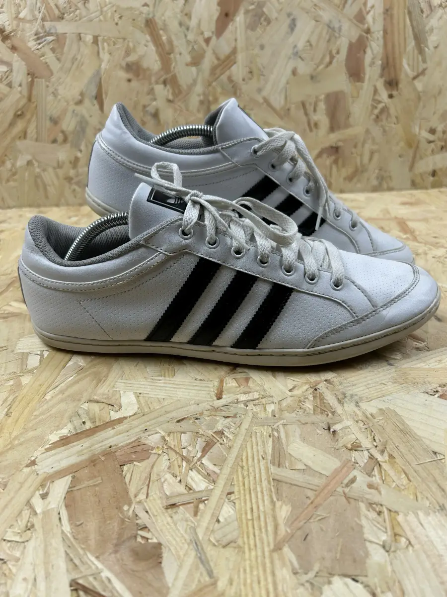 Adidas Originals Low-Profile Classic Leather Court Trainers UK 11