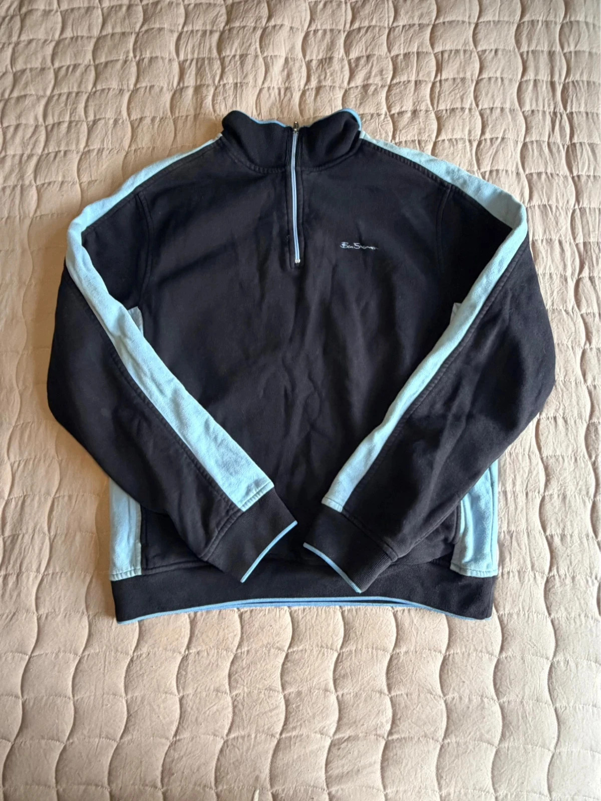 Ben Sherman Quarter-Zip Sweatshirt | Size L | Black & Light Blue Retro Panel