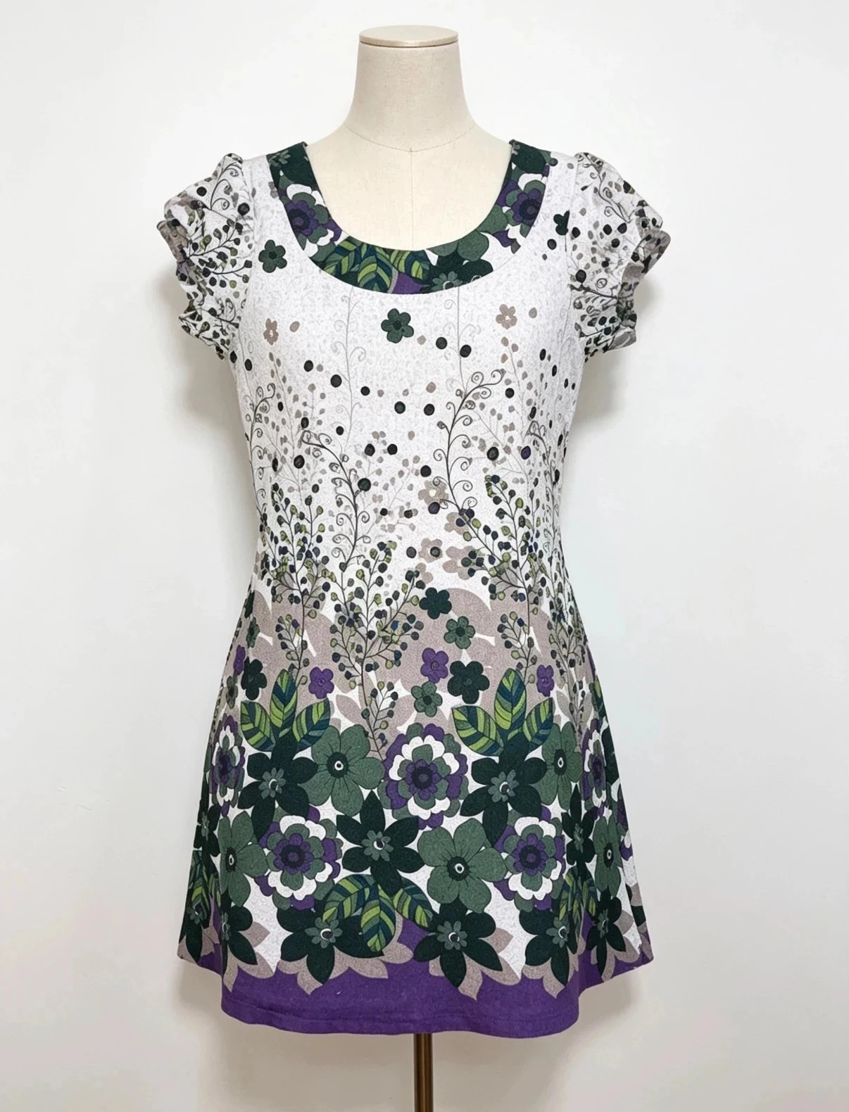 Purple Brand Green & Purple Retro Floral Puff Sleeve Skater Tunic Dress · Size M