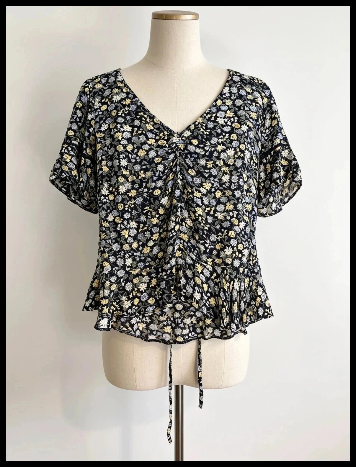 Oasis UK 12 Black Ditsy Floral Peplum Top | Ruched Front Flutter Sleeve Tie Back Viscose
