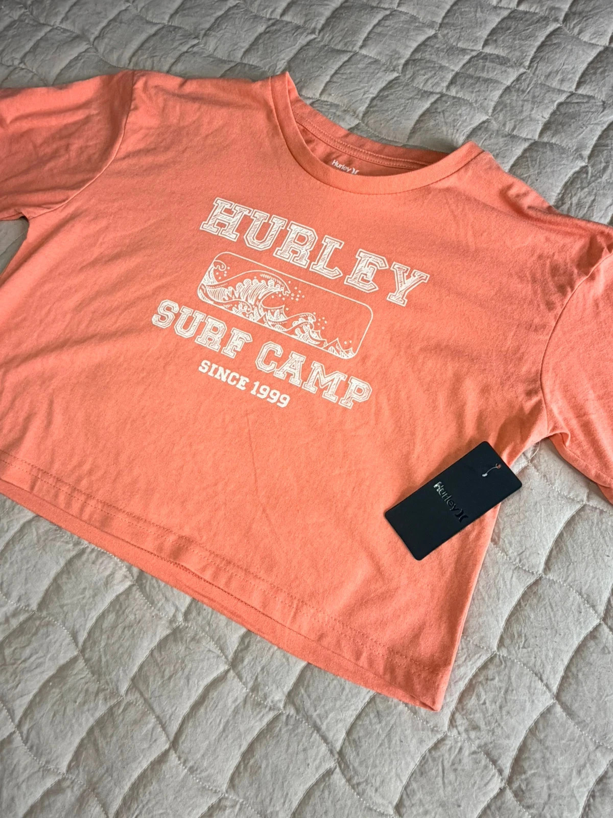 BNWT Hurley Coral Surf Camp Cropped T‑Shirt | Size S | Boxy Fit