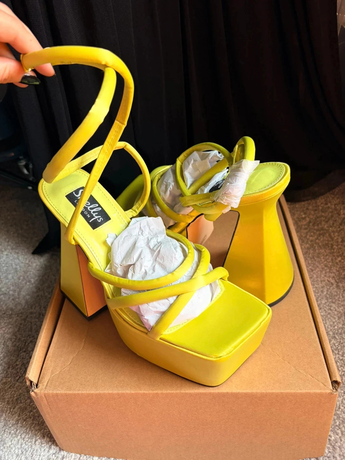 Shellys london bnib lime yellow strappy flared platform heels | UK 7 EU 40 | Y2K festival party