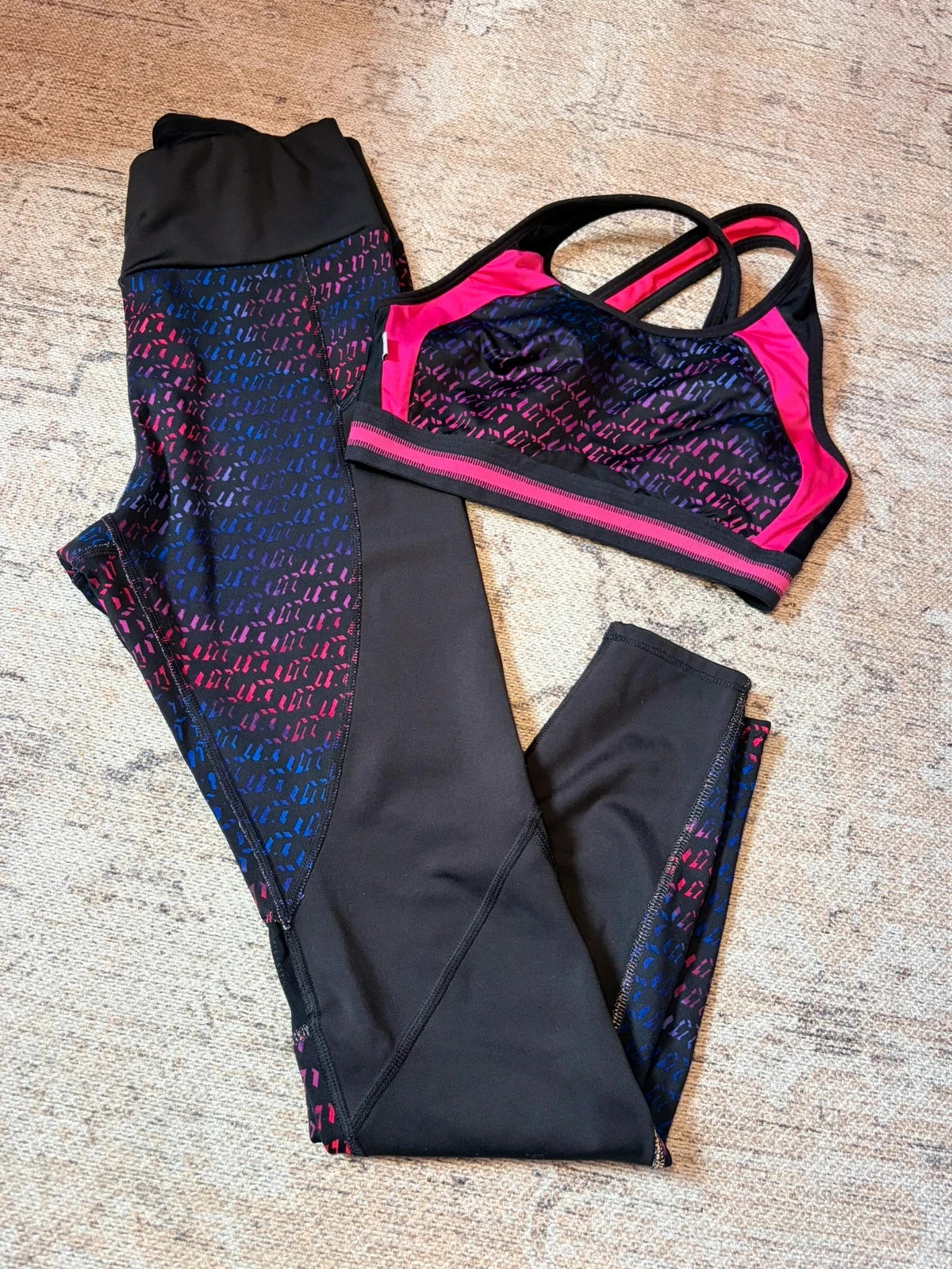 M&S Y2K Activewear Set Sports Bra & Leggings Black Pink Purple Geometric UK 10