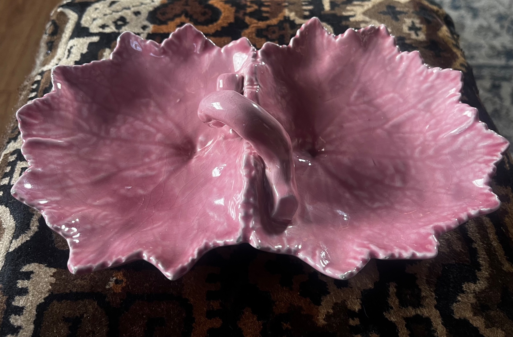 Vintage Bordallo Pinheiro Pink Begonia Leaf Double Serving Dish - C. Rainha Portugal - Majolica 9"