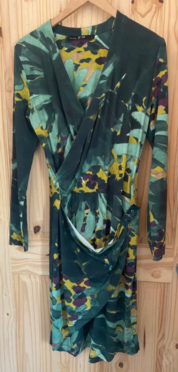 Yest Long sleeve dress green with a buckle label size S possible UK Size 8/10