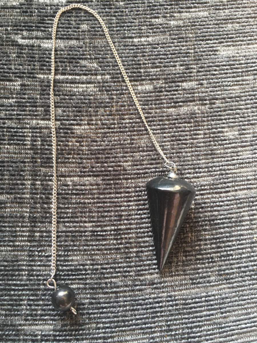 Black pendulum crystal