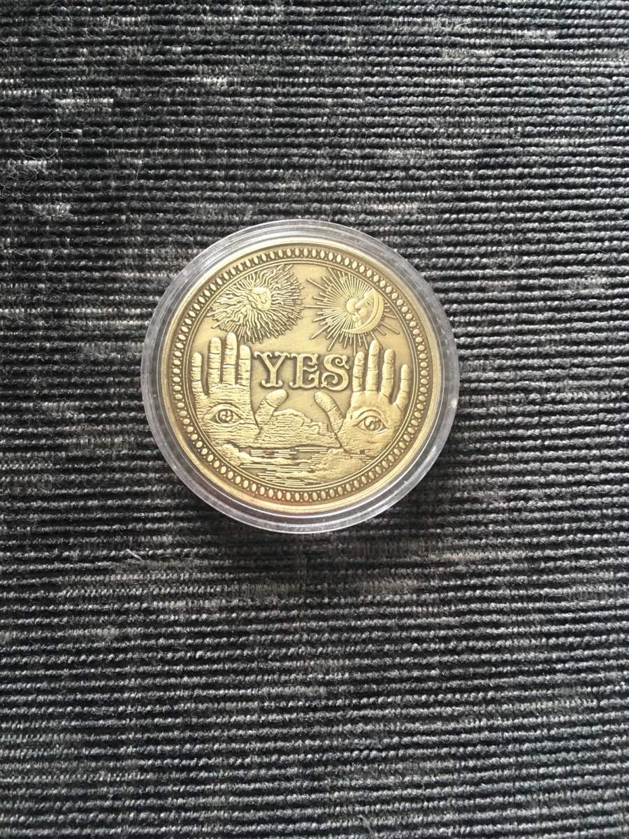 Divination coin