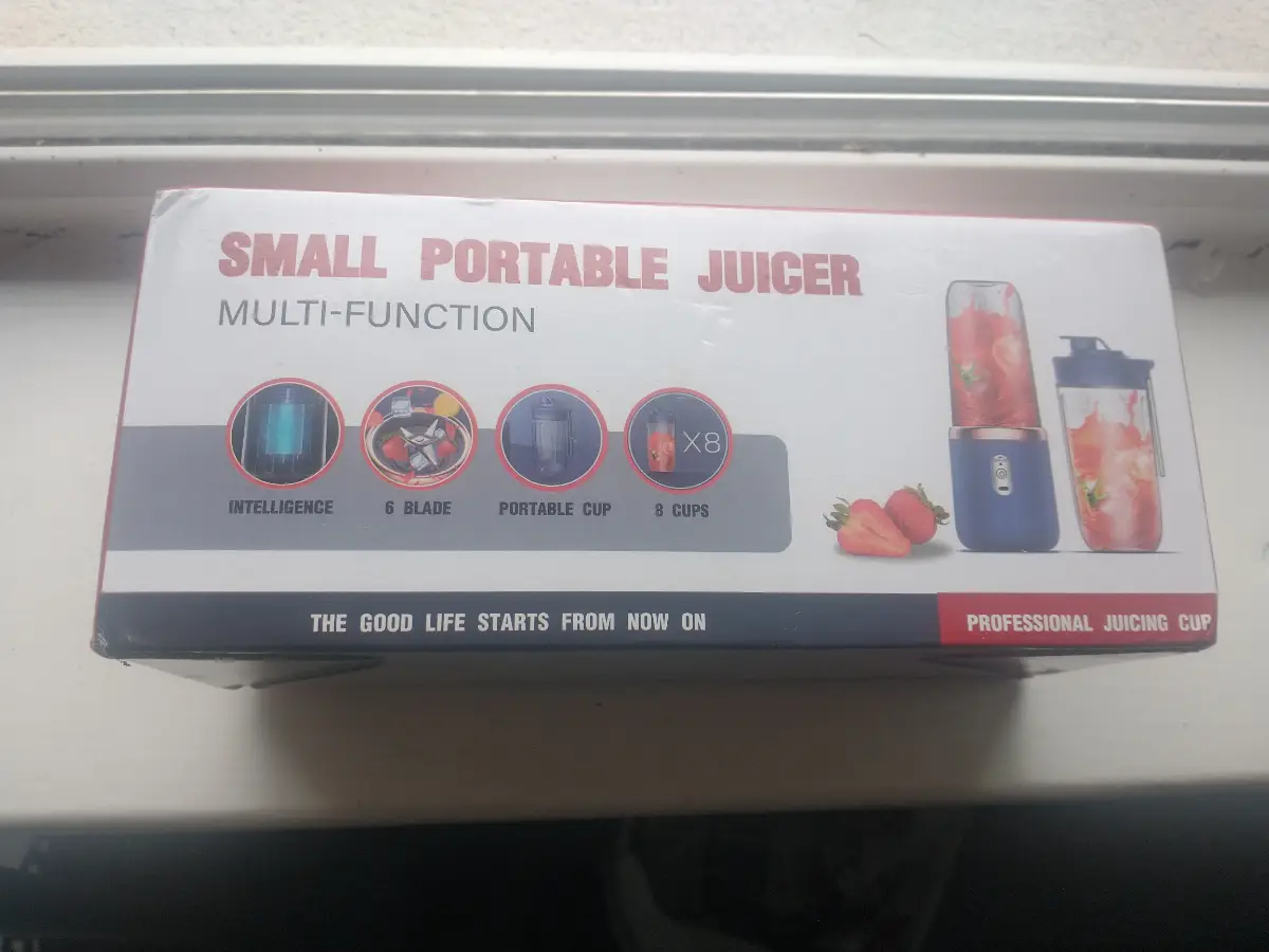 Small portable juicer  New