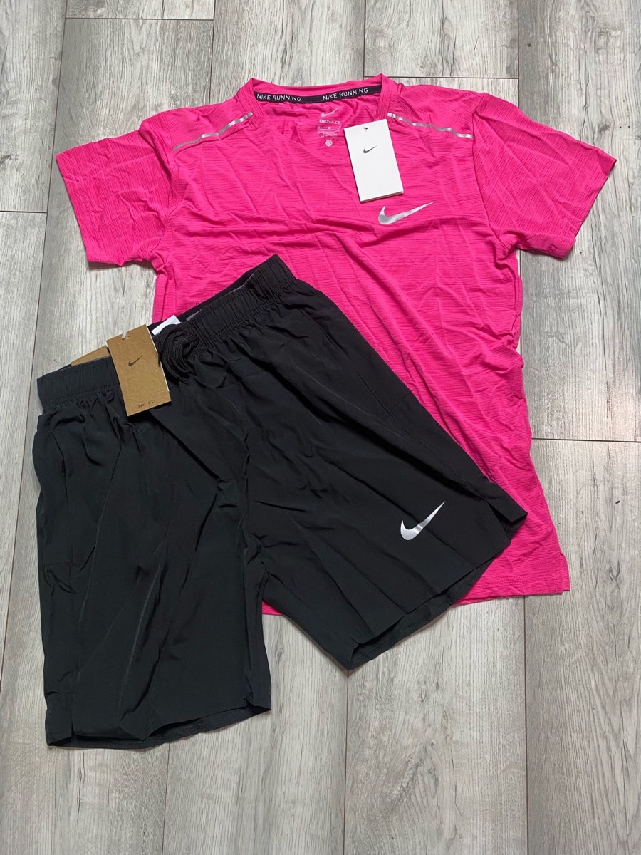 Nike Dri-Fit Running Miller Set Pink & black Brand new with tags