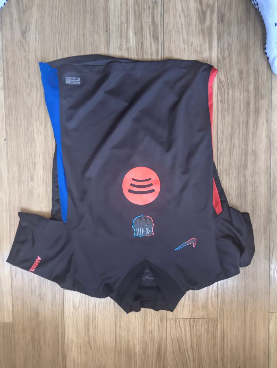 Nike lamine yamal Barcelona t shirt