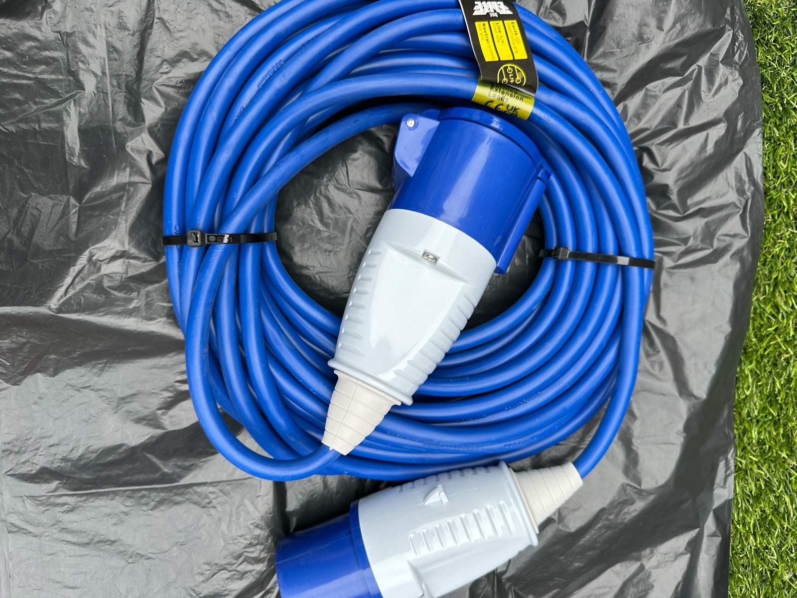 25m 16A Blue Caravan Electric Hookup Extension Cable CEE