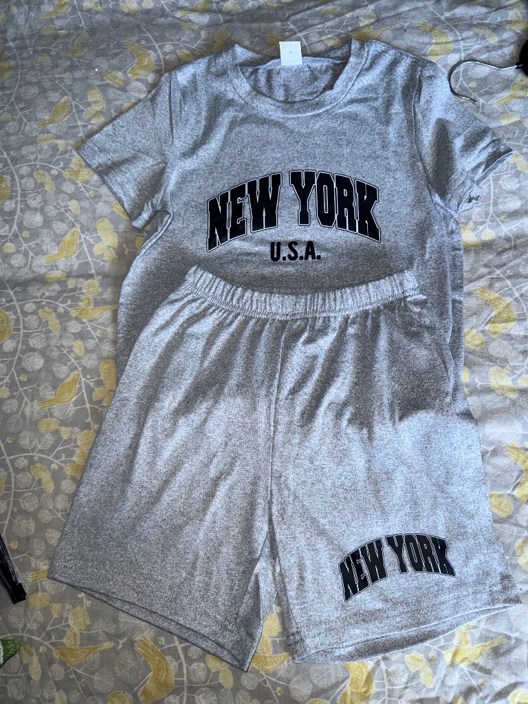 Grey matching shorts and t-shirt age 4 yrs