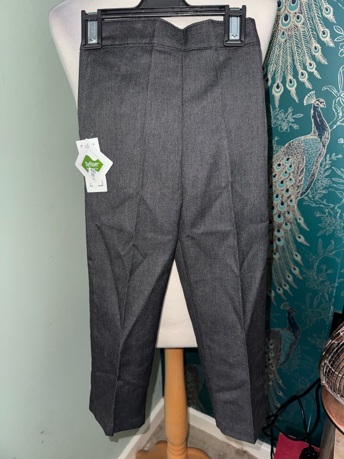 Boys teflon protector grey pull up trousers age 5-6 yrs